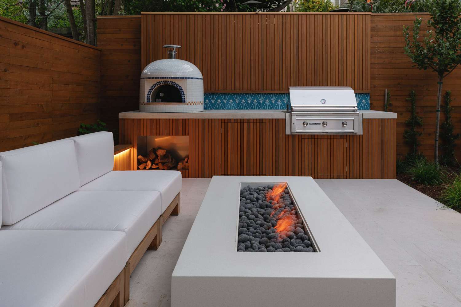 patio avec fosse de feu idées