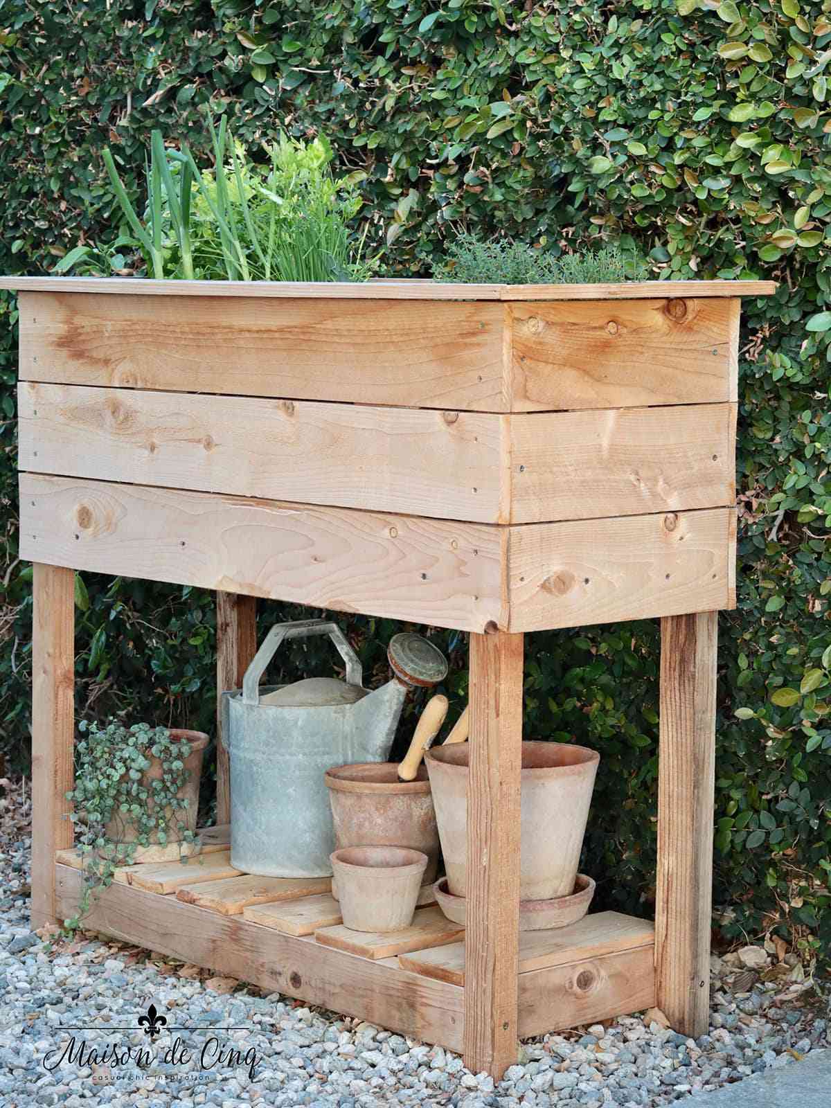 jardinière surélevée diy pour herbes aromatiques