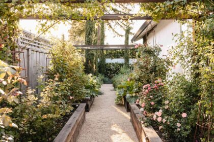 13 Idées de chemins de jardin économiques à réaliser soi-même pour une allée esthétique et abordable