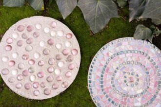 Comment réaliser des pas japonais pour le jardin